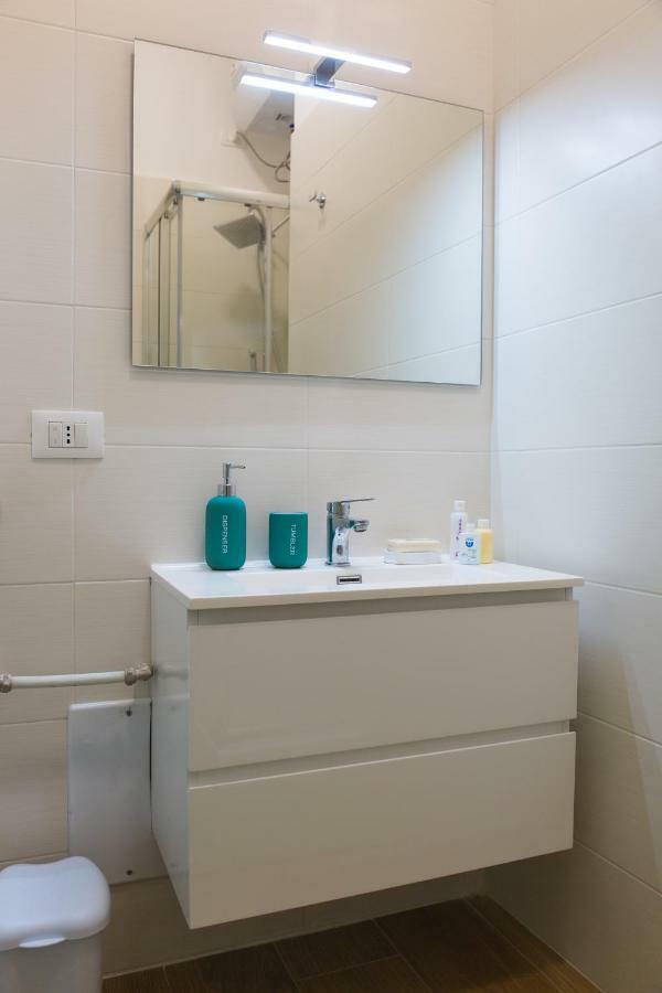 Astrea Hotel Касерта Екстериор снимка